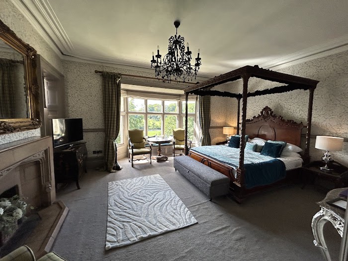 1771366484 385 photo