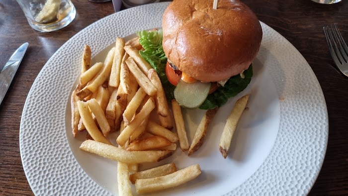 1771367040 828 photo