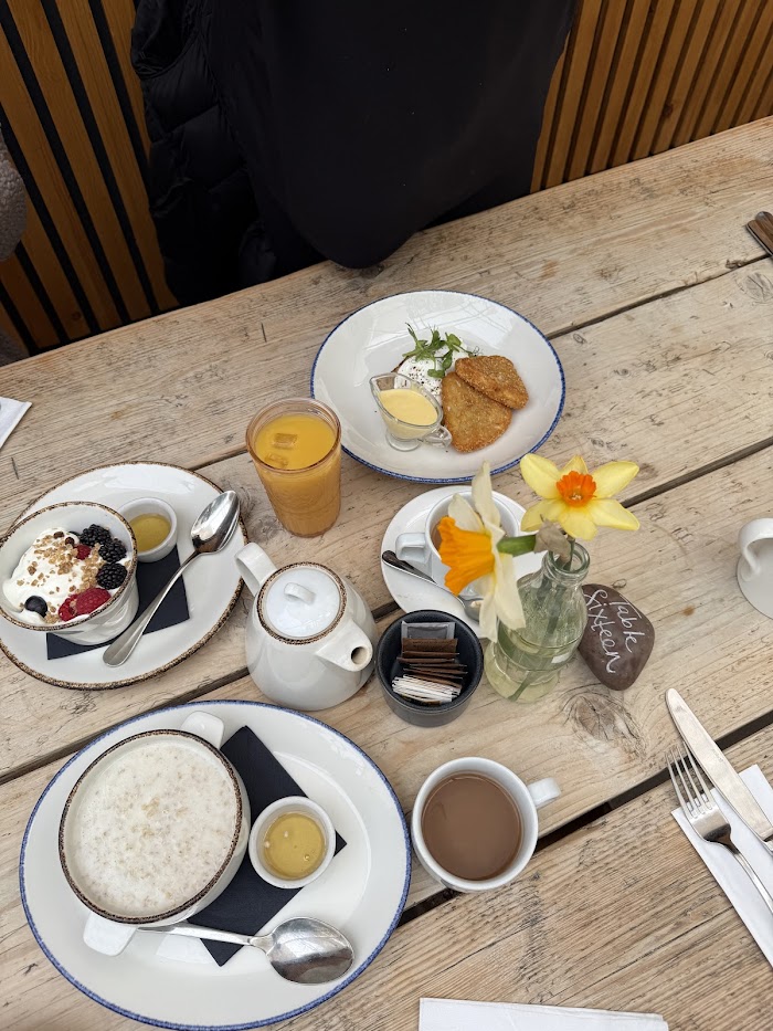 1772256098 879 photo