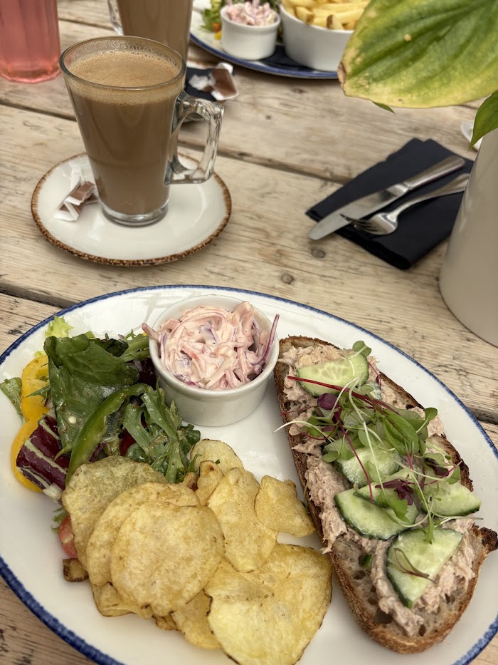 1772256098 926 photo