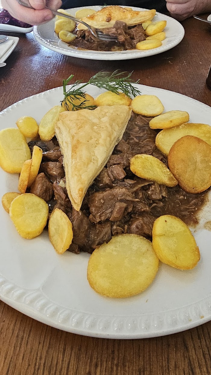 1772603070 184 photo