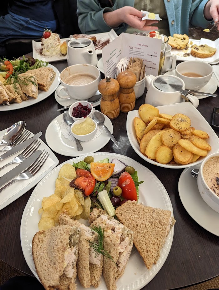 1772603070 778 photo