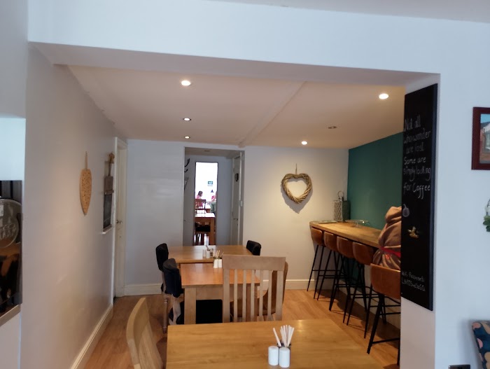 1772776464 362 photo